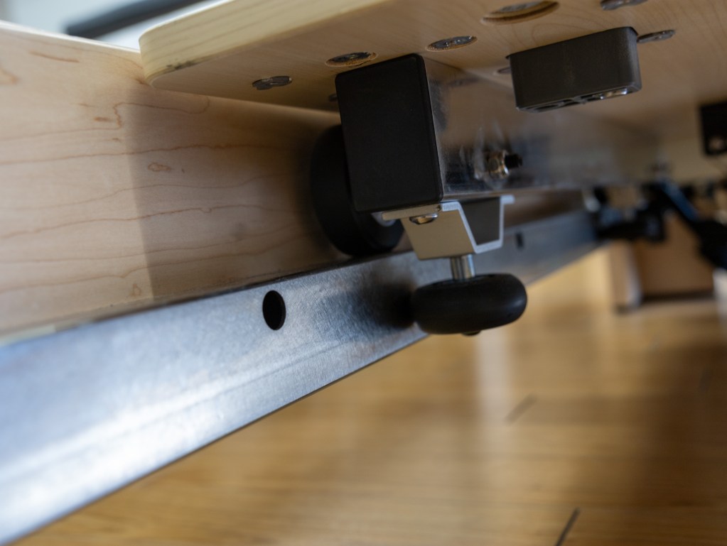 ピラティスマシンレール